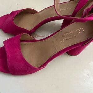 Brand new pink heels